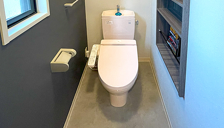 ［奈良県葛城市］トイレ 洗面所 壁紙／クッションフロア張替え